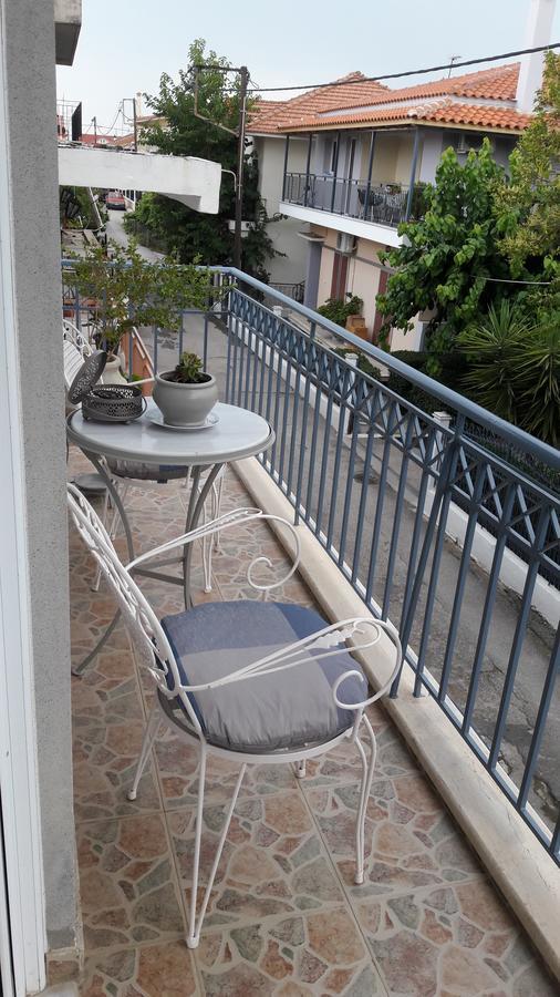 Family Apartments Mesolóngion Dış mekan fotoğraf