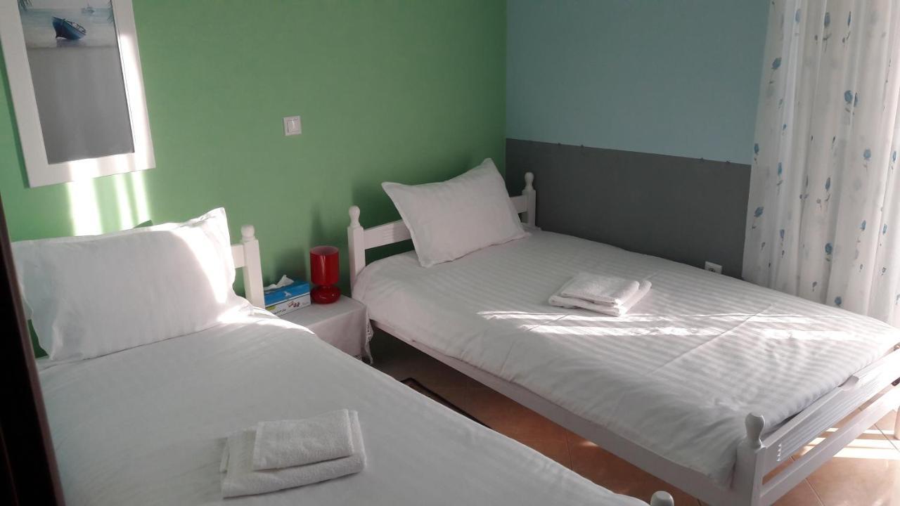 Family Apartments Mesolóngion Dış mekan fotoğraf