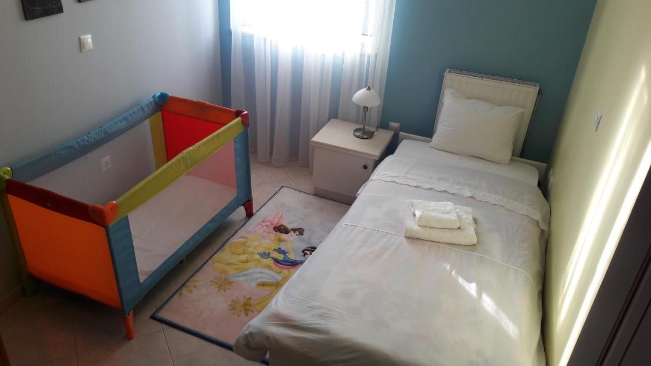 Family Apartments Mesolóngion Dış mekan fotoğraf
